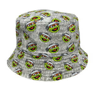 Sesame Street Oscar Mineral Wash Reversible Youth Bucket Hat inside